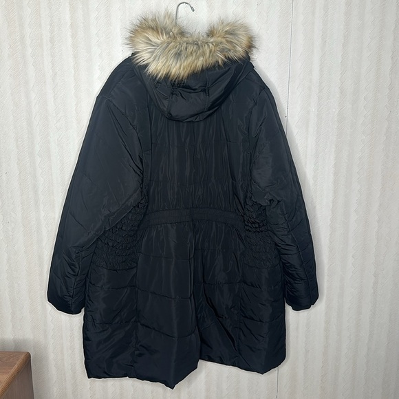 🆕 TORRID Nylon Fur Trim Fit And Flare Puffer SIZE 5X $199 - Picture 6 of 12